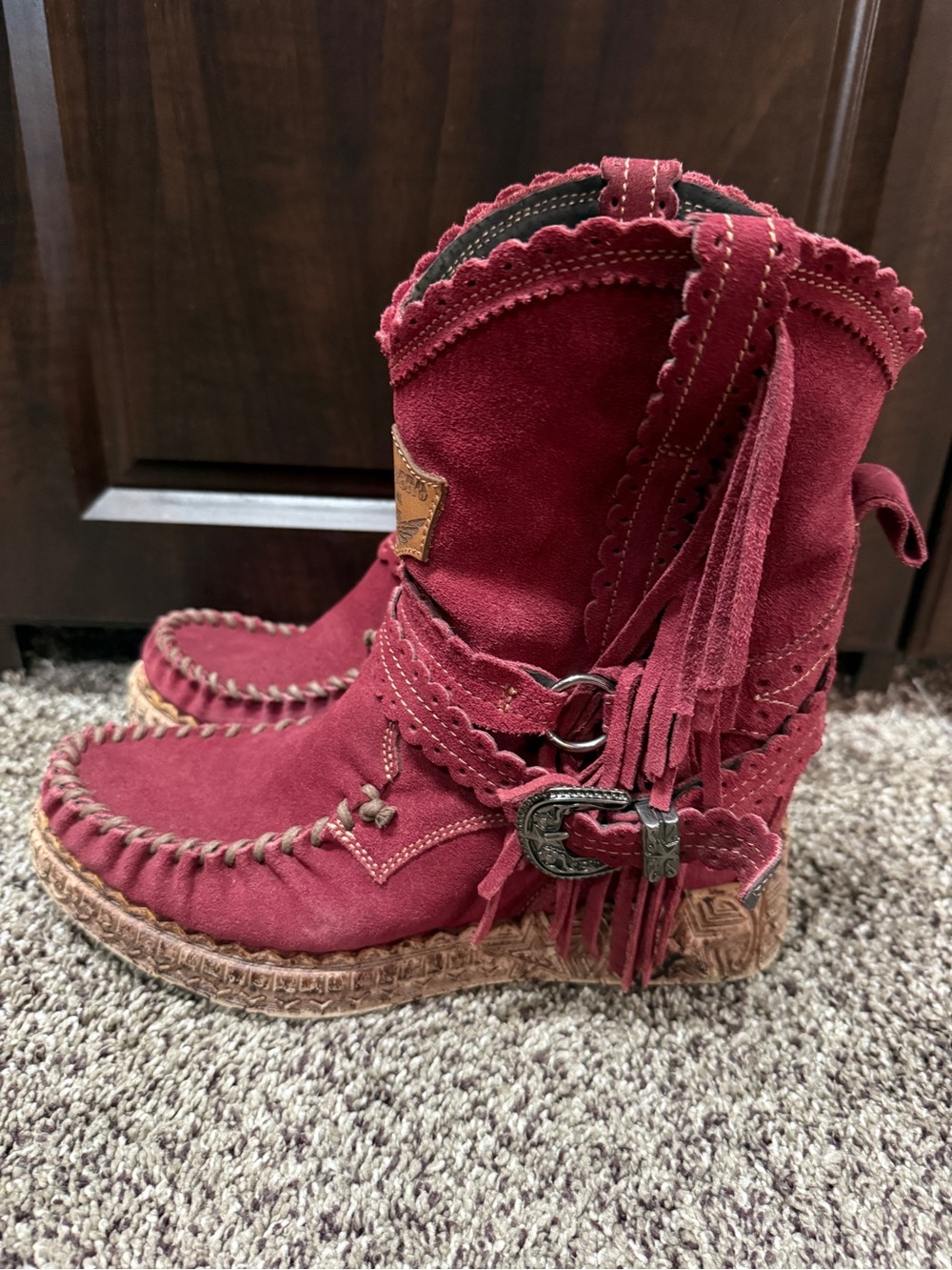 El Vaquero Moccasin Boots Burgundy Suede Fringe Wedge Booties Ayra Silverstone - Picture 5 of 7